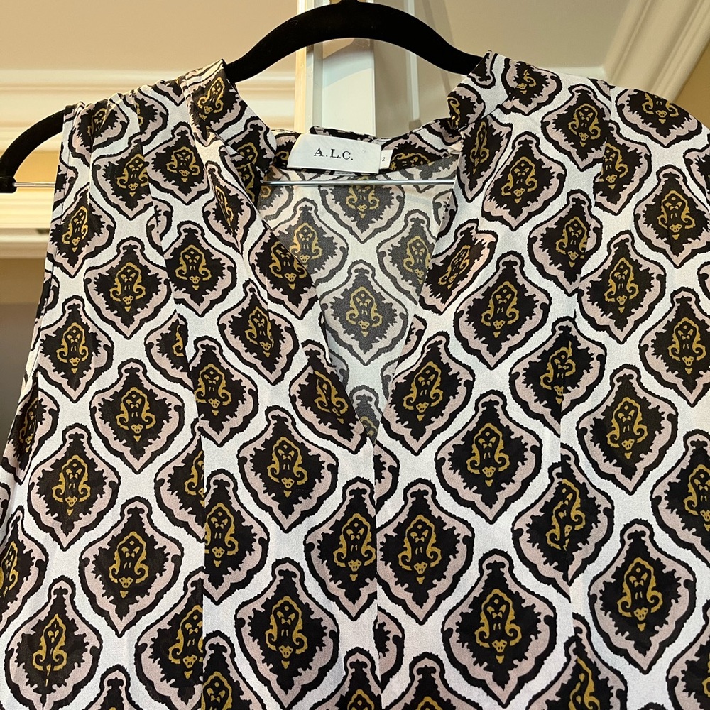 ALC Sleeveless mini dress size 2